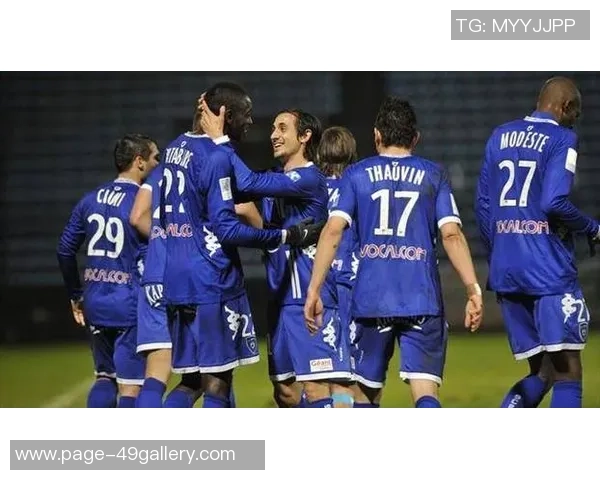 中日德兰迎战哥德堡期待精彩对决与战术较量 中日德兰迎战哥德堡期待精彩对决与战术较量